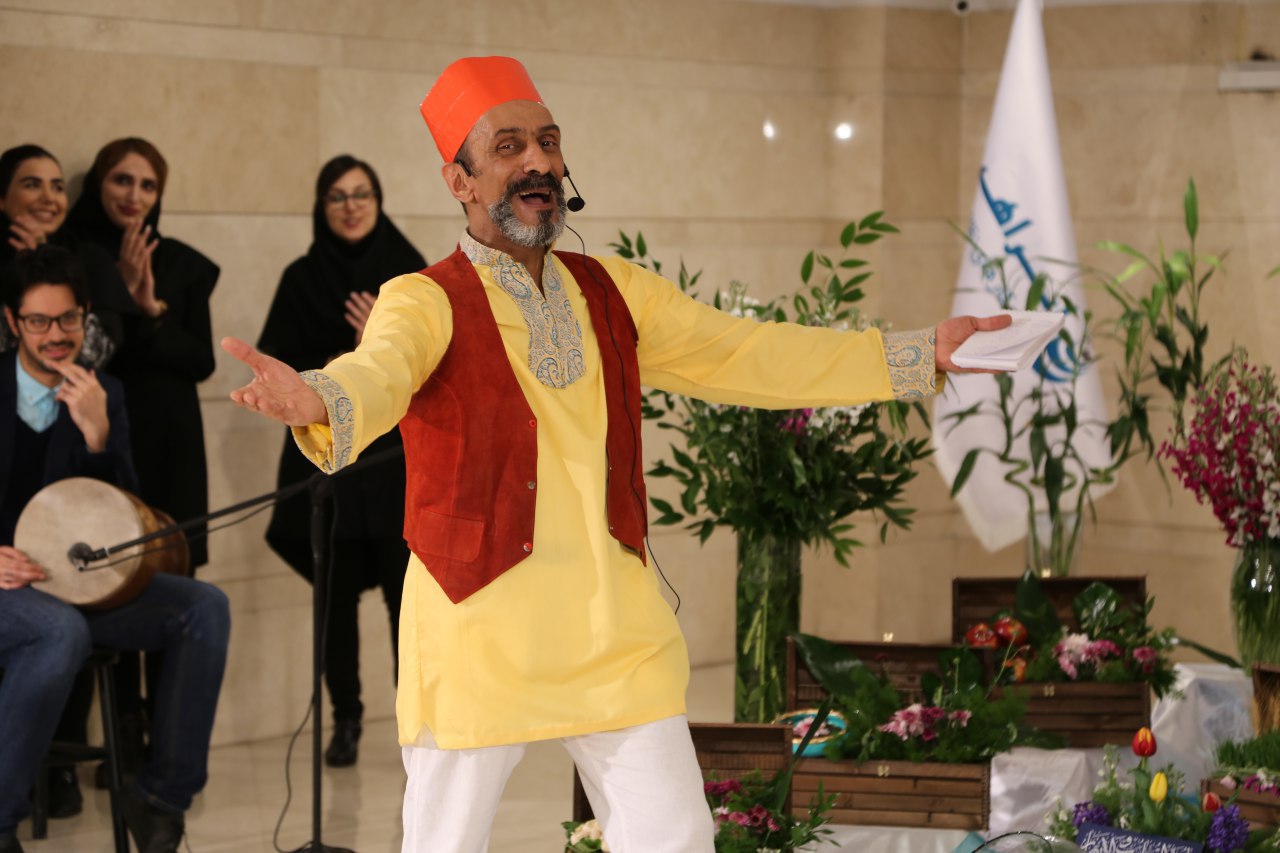 اجرای نمایش روحوضی